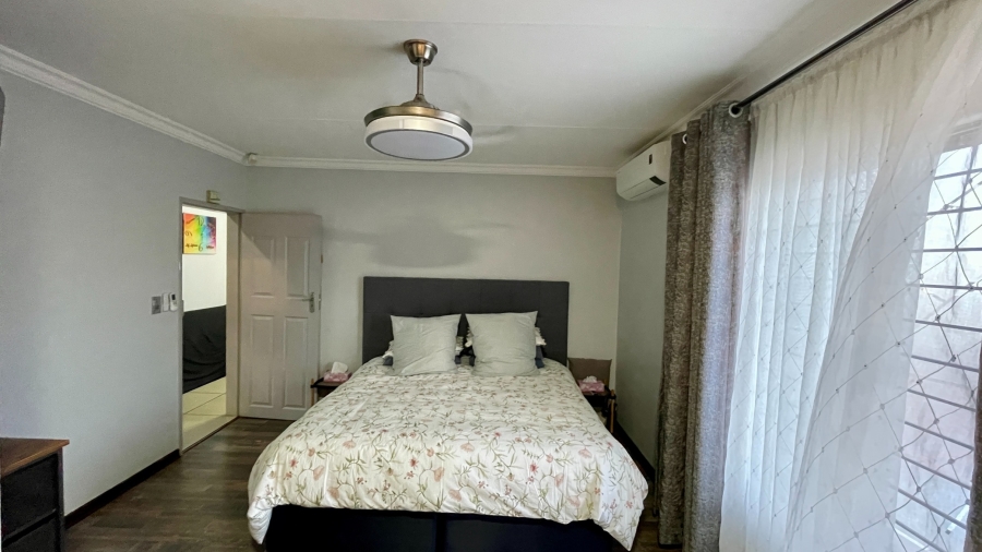 3 Bedroom Property for Sale in Doringkruin North West